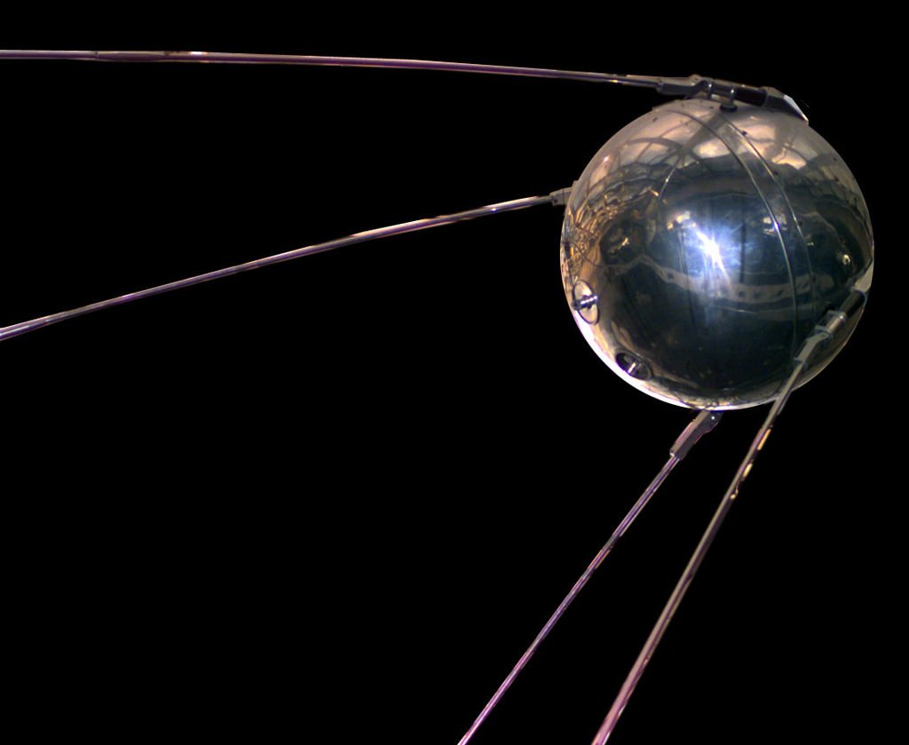 史普尼克 1 號的複刻版（NSSDC, NASA）