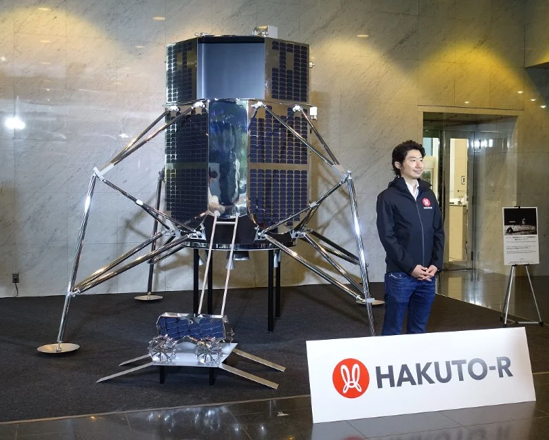 月球商機競爭升溫,誰將會是贏家?從日本新創 ispace 攜手 10 家企業來看,加入《月神計畫》帶來的兢爭優勢 3 袴田武與月球探測器